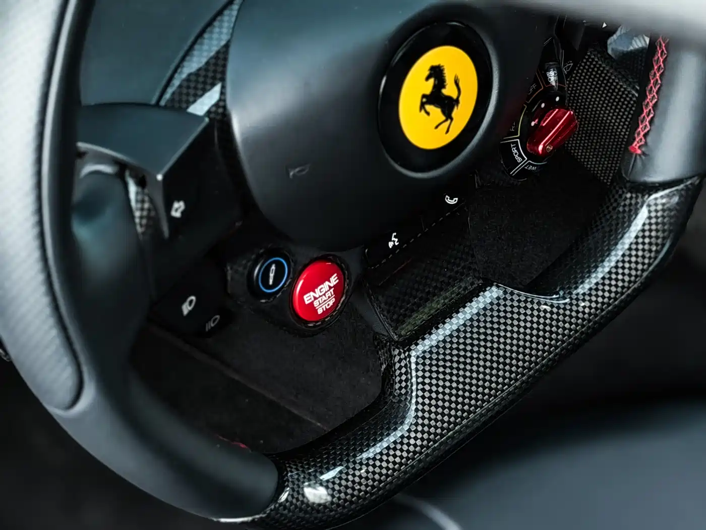 Ferrari 812 2017 6.5L Superfast фото 25