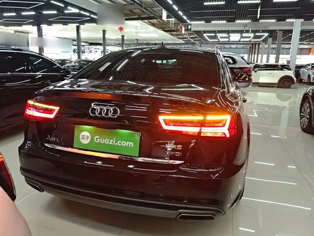 Audi A6L 2018 30th Anniversary 35 TFSI Fashion фото 6