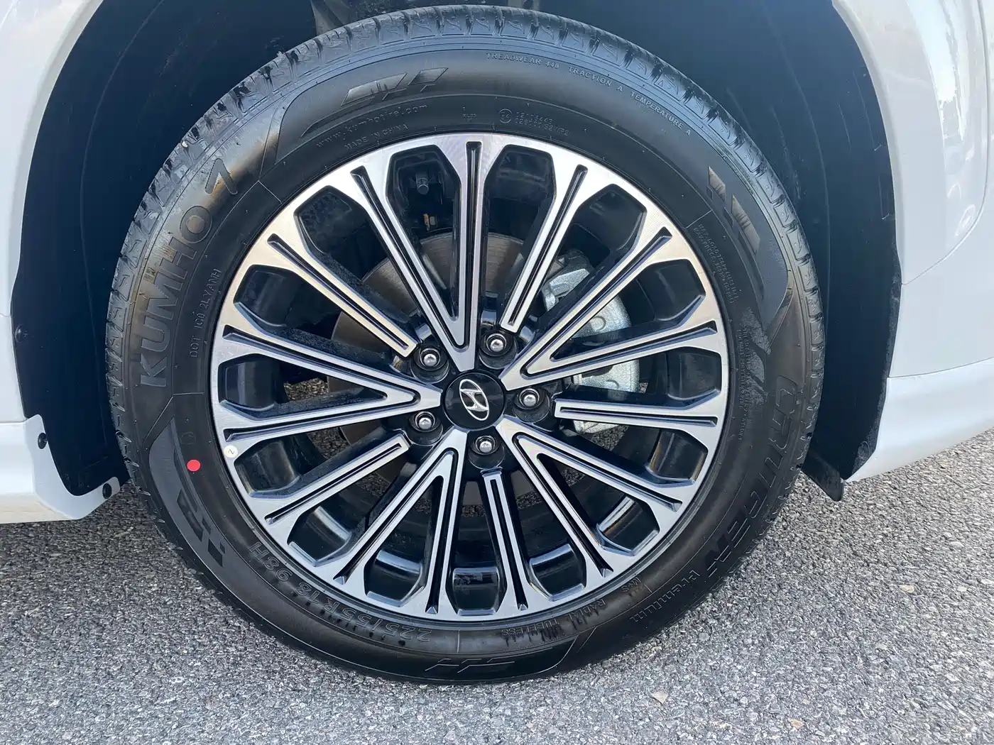 Hyundai Kustu 2024 270TGDi LUX Premium Edition фото 20