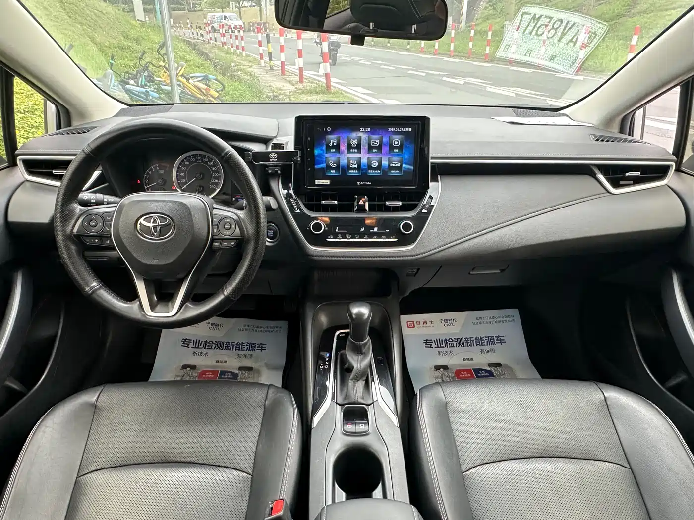 Toyota Corolla 2019 1.2T S-CVT GL-i Luxury Edition фото 13