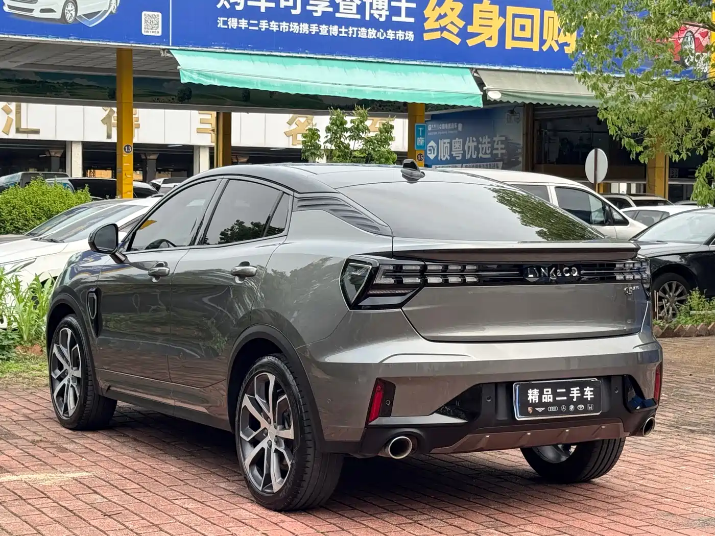 Lynk & Co 05 2020 2.0TD 4WD Halo Edition фото 20