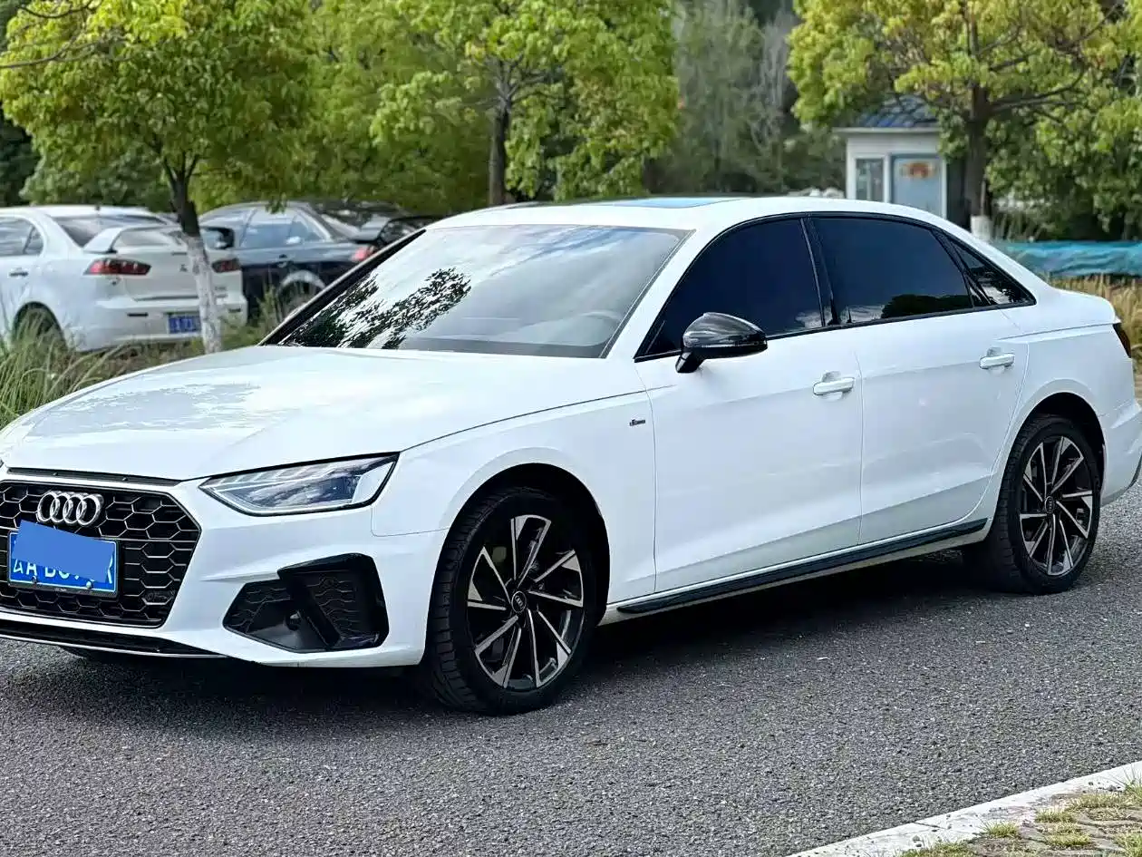 Audi A4L 2023 40 TFSI Fashion Dynamic