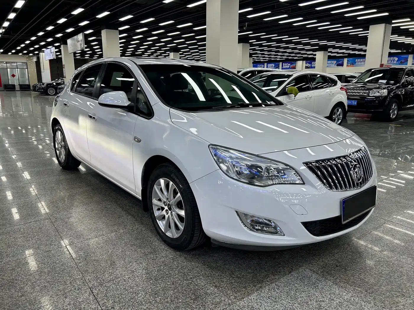 Buick Excelle 2013 2013 Model XT 1.6L Automatic Fashion