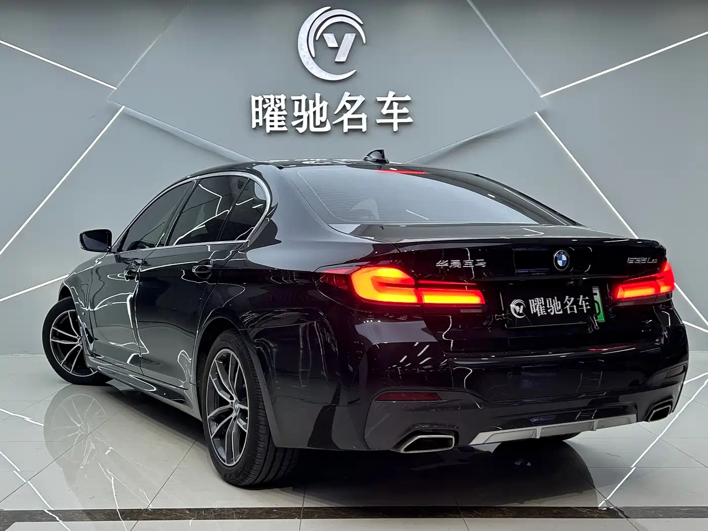 BMW 5 Series New Energy 2021 535Le M Sport Package фото 4