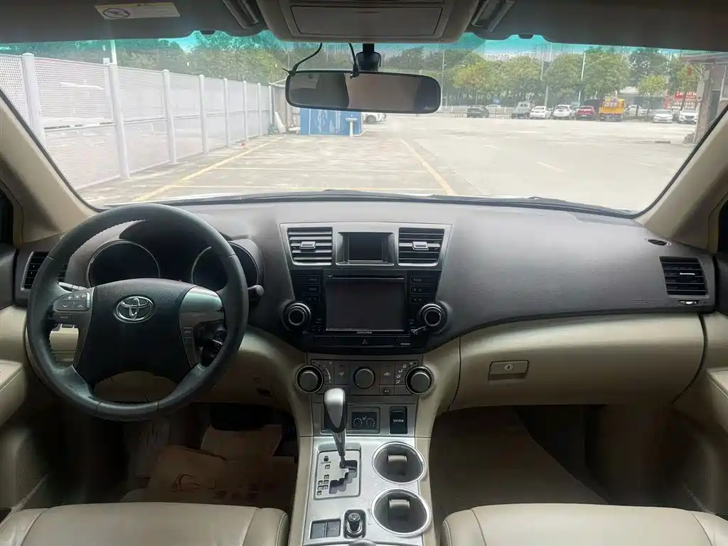 Toyota Highlander (Import) 2007 SPORT (Sport Edition) фото 6