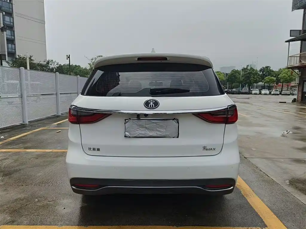 BYD Song MAX 2018 1.5T Auto Smart Connected Premium 7-Seater фото 8