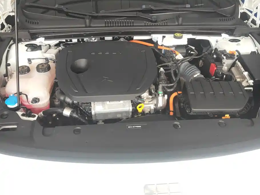 Geely Galaxy Galaxy L6 2023 125km Starship фото 10