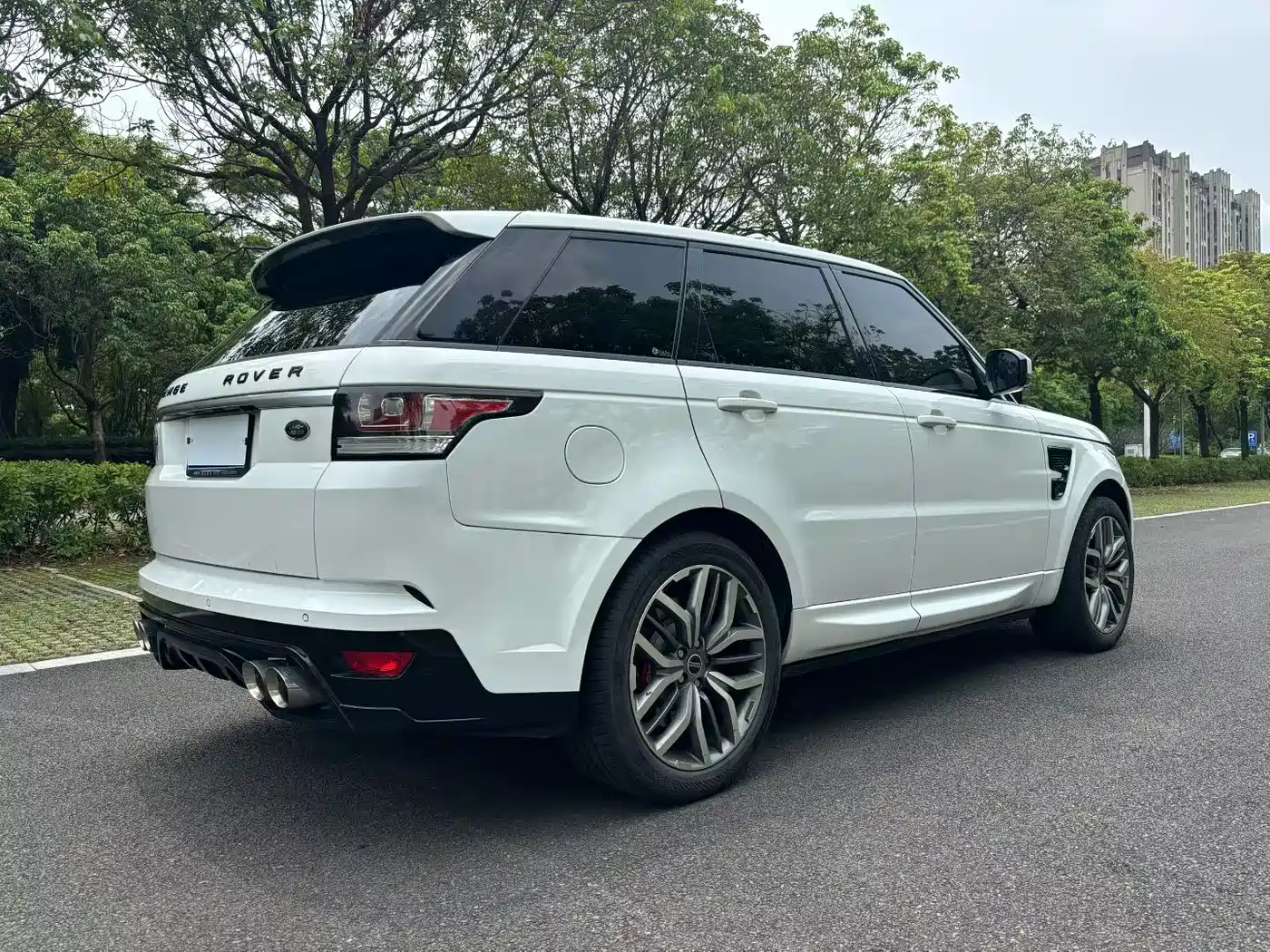 Land Rover Range Rover Sport фото 7