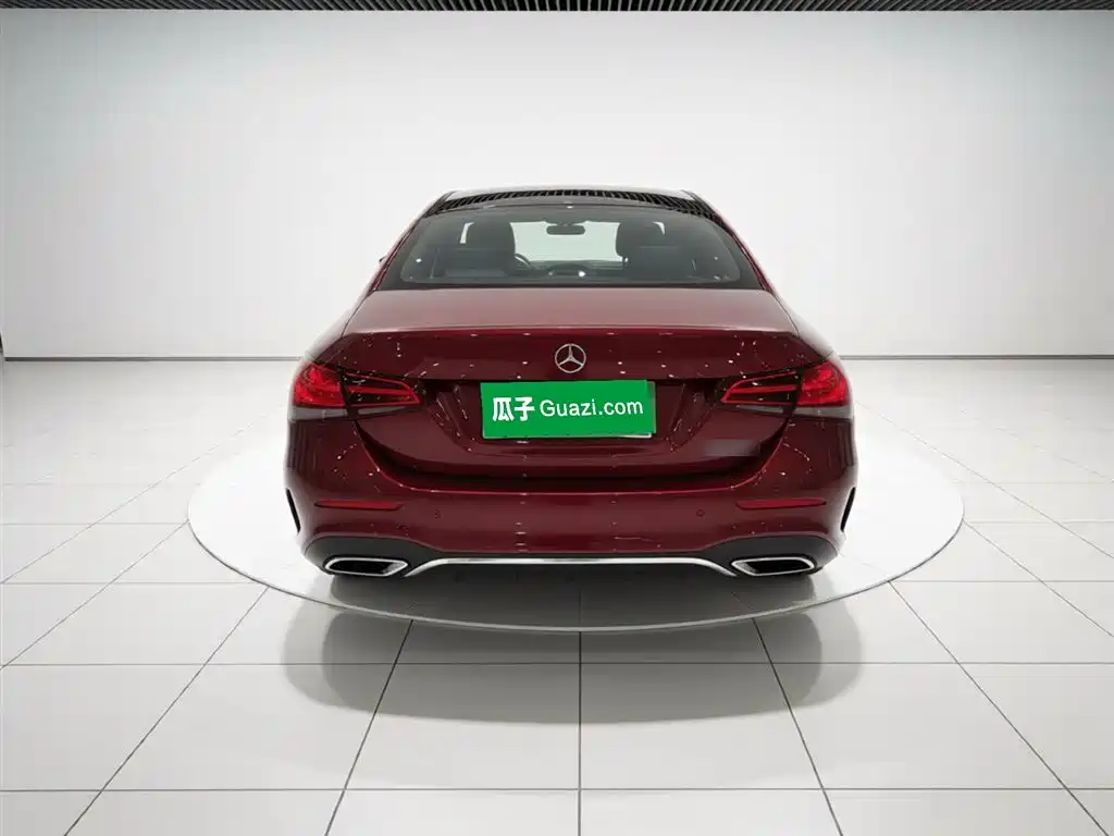 Mercedes-Benz A-Class 2020 A 180 L Sport Sedan фото 6