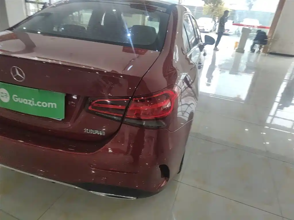 Mercedes-Benz A-Class 2020 A 180 L Sport Sedan фото 8
