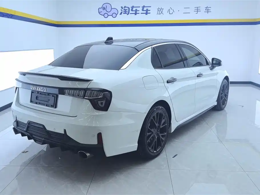 Lynk & Co 03 2021 1.5TD DCT Jin Champion Edition фото 3