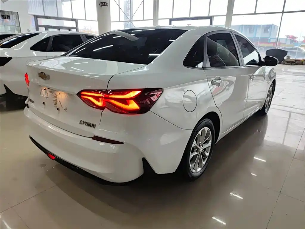 Chevrolet Monza 2023 1.5L DCT Enjoyment Edition фото 5