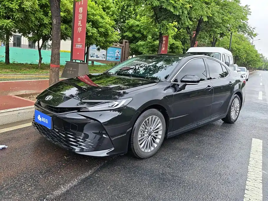 Toyota Camry 2024 2.0E Elite Edition
