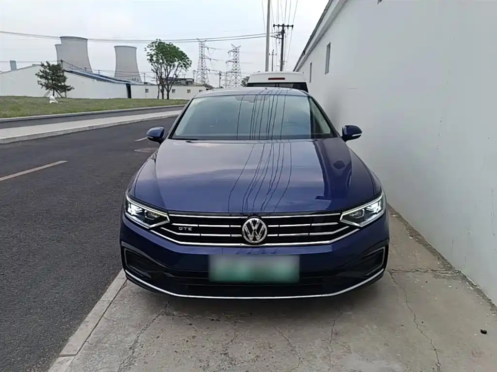 VOLKSWAGEN MAGOTAN GTE PLUG-IN HYBRID