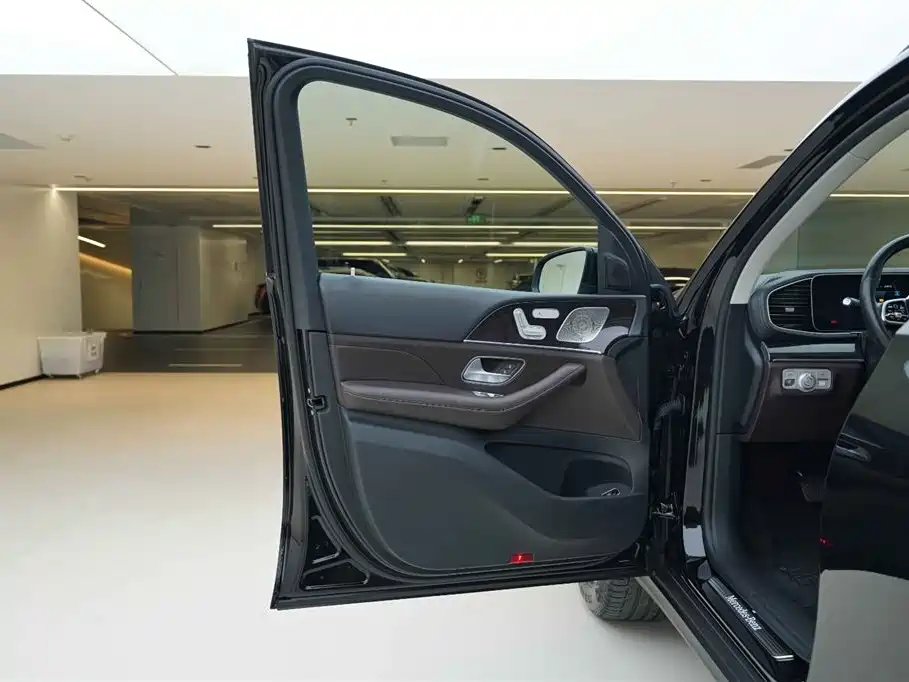 Mercedes-Benz GLE 2022 GLE 350 4MATIC Fashion фото 15