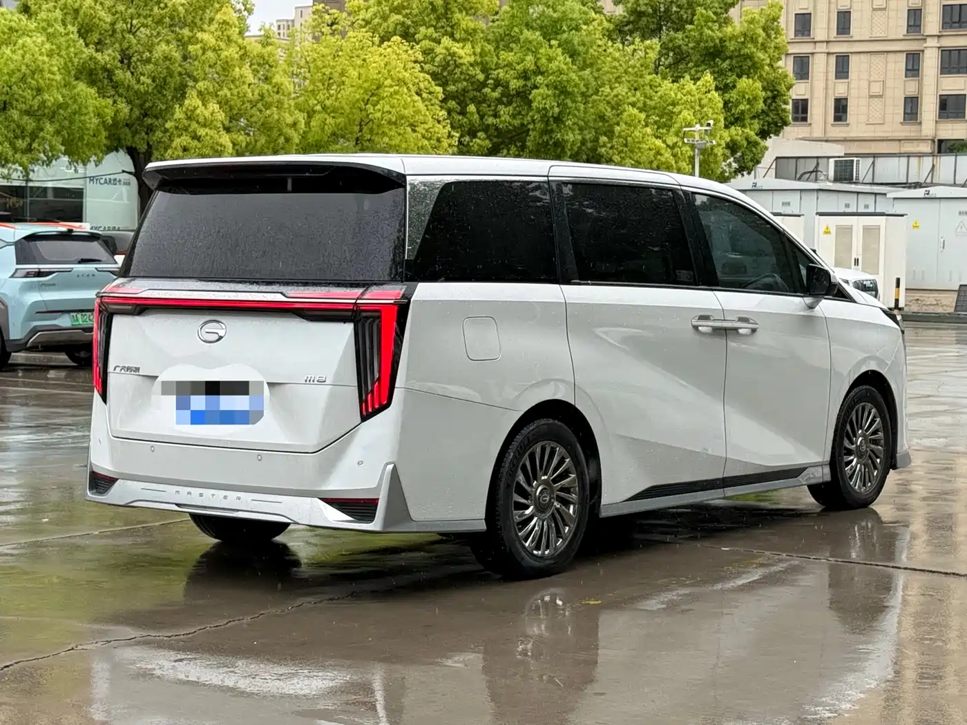 GAC TRUMPCHI M8