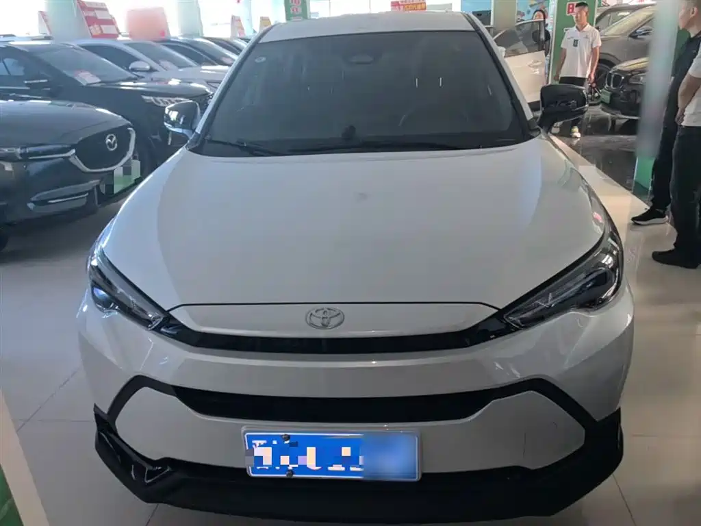 Toyota Frontlander 2026 2.0L CVT Comfort Edition фото 3