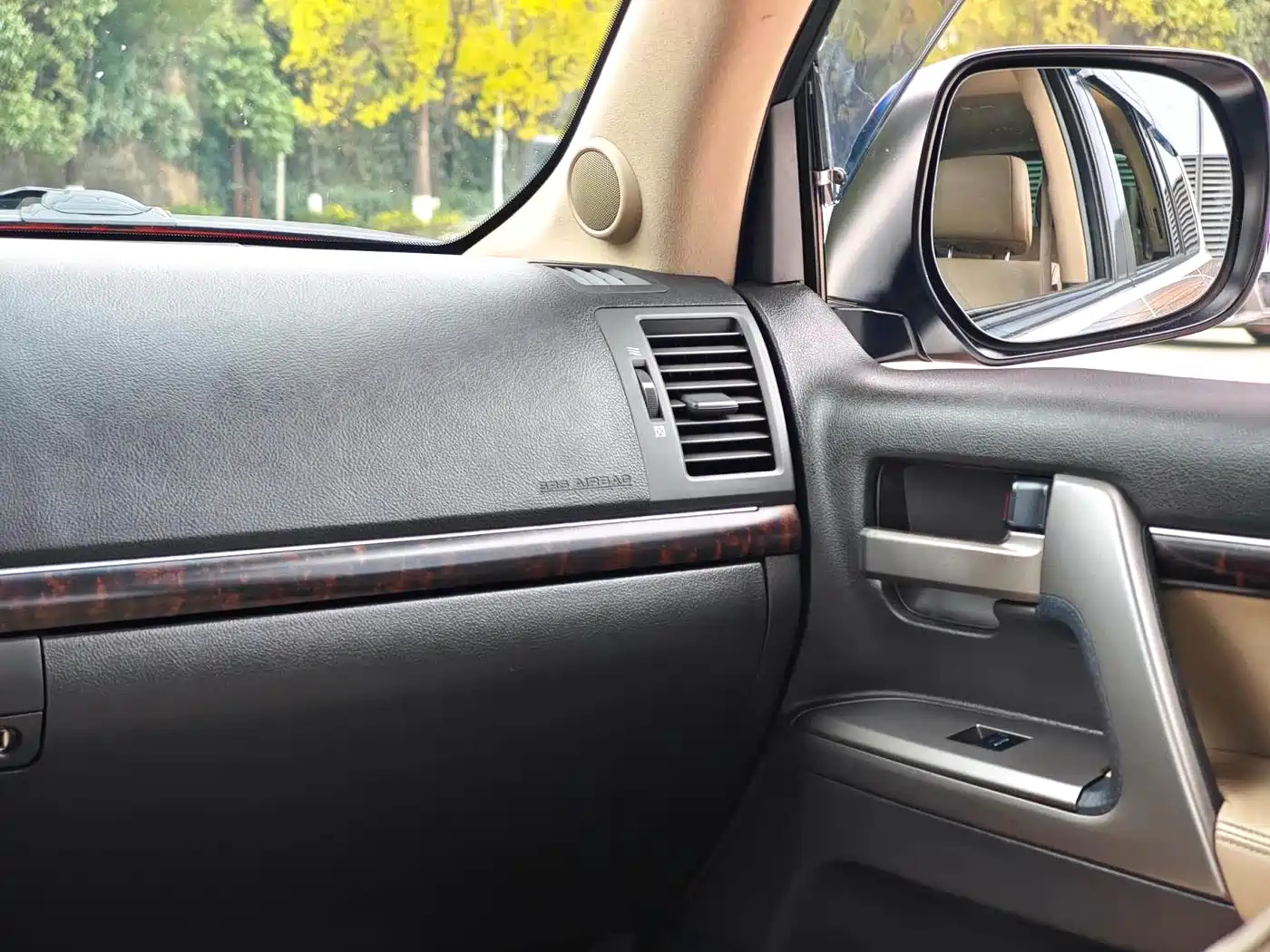 Toyota Land Cruiser 2010 Model 4.7L Automatic VX фото 13