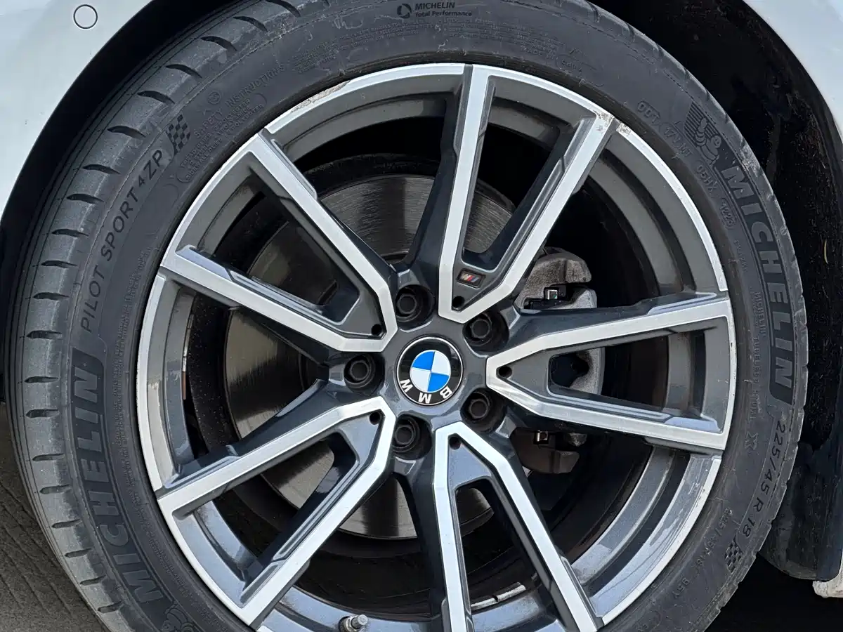 BMW 3 Series 2020 Facelift 325Li Launch Edition фото 10
