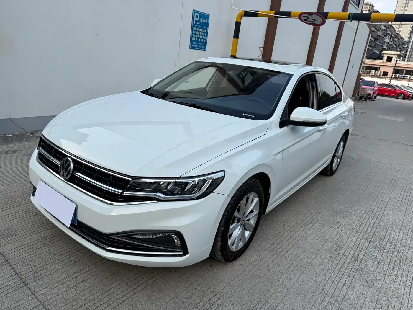 Volkswagen Bora 2019 Facelift 280TSI DSG Elite China VI