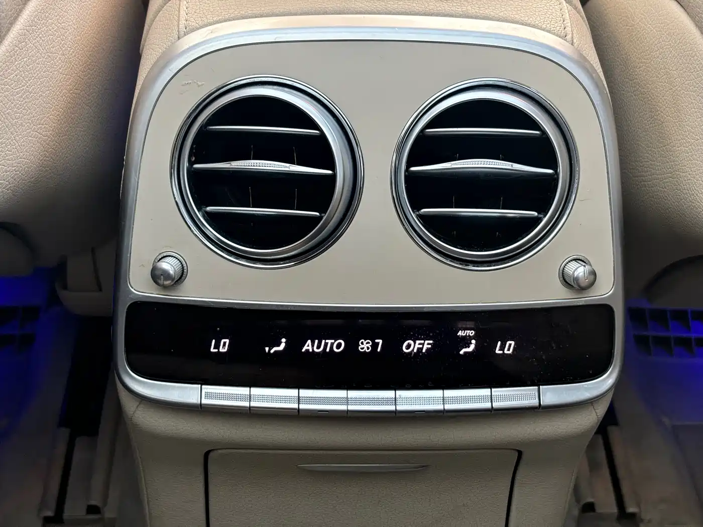 Mercedes-Benz S-Class 2014 S 320 L Business фото 14