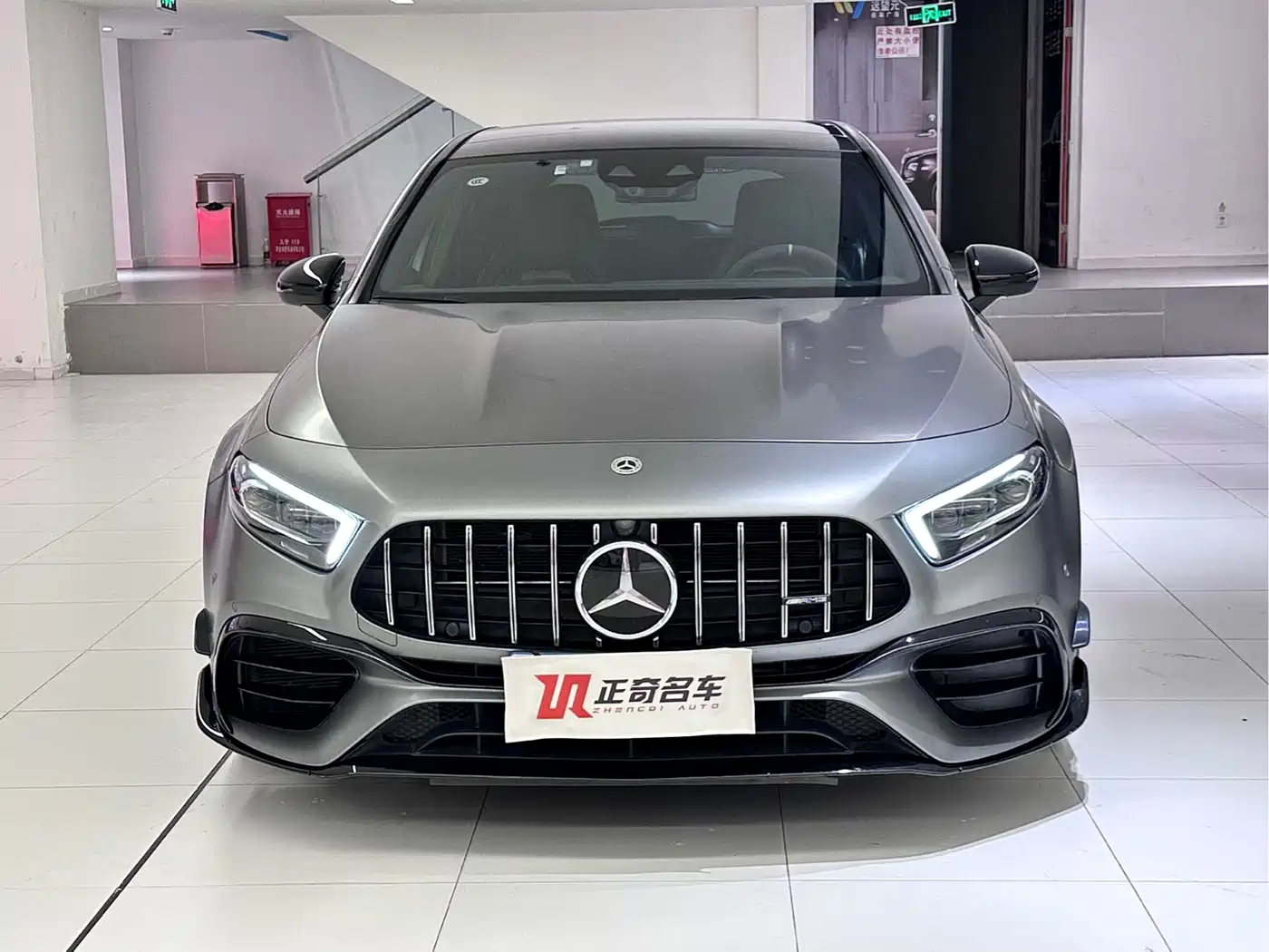 Mercedes-Benz A-Class AMG (Import) 2020 Facelift AMG A 45 S 4MATIC+ фото 3