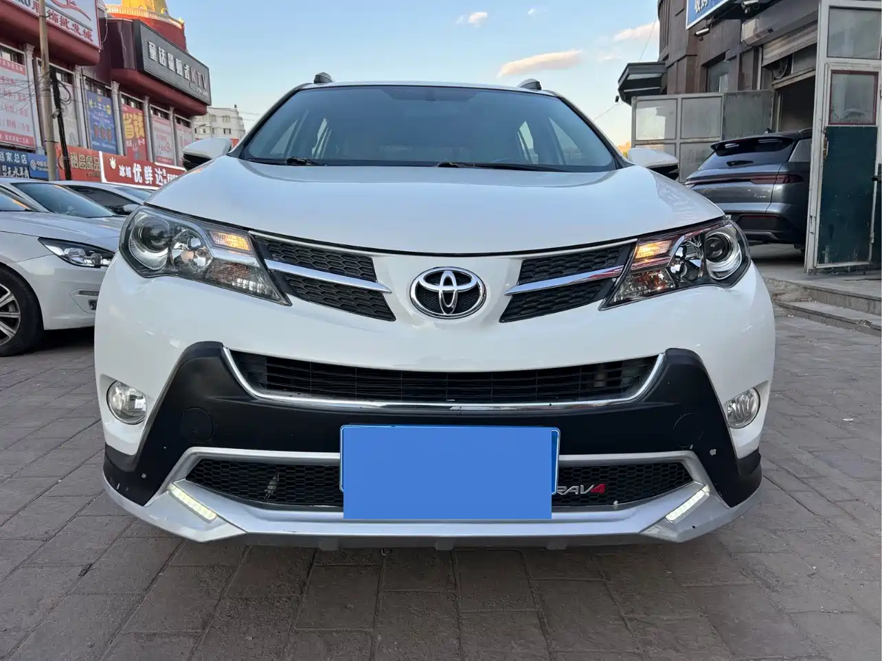 Toyota RAV4 Rongfang 2013 2.0L CVT 4WD Pioneer фото 2