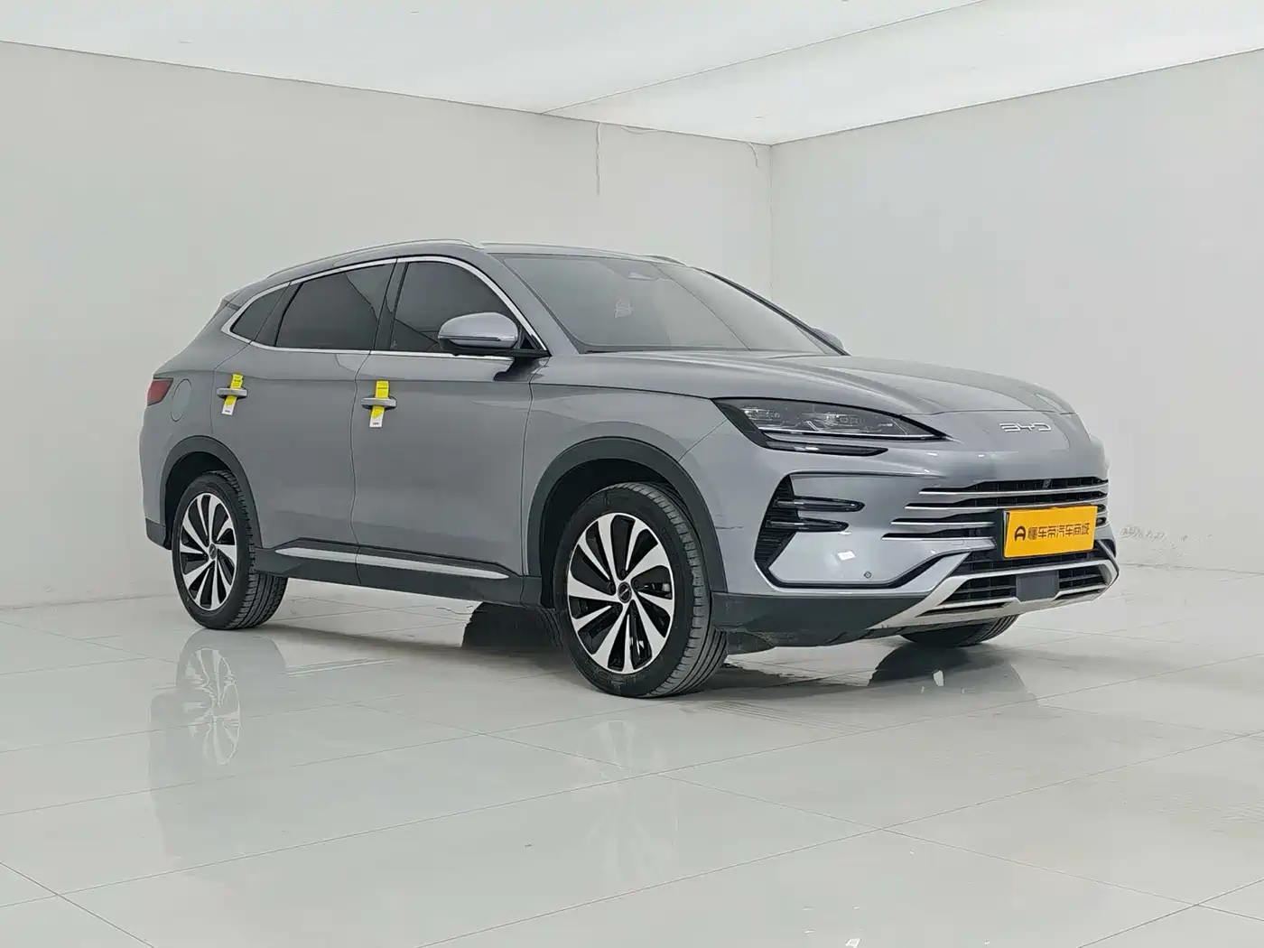 BYD Song PLUS PHEV 2023 Champion Edition DM-i 110KM Flagship PLUS фото 3