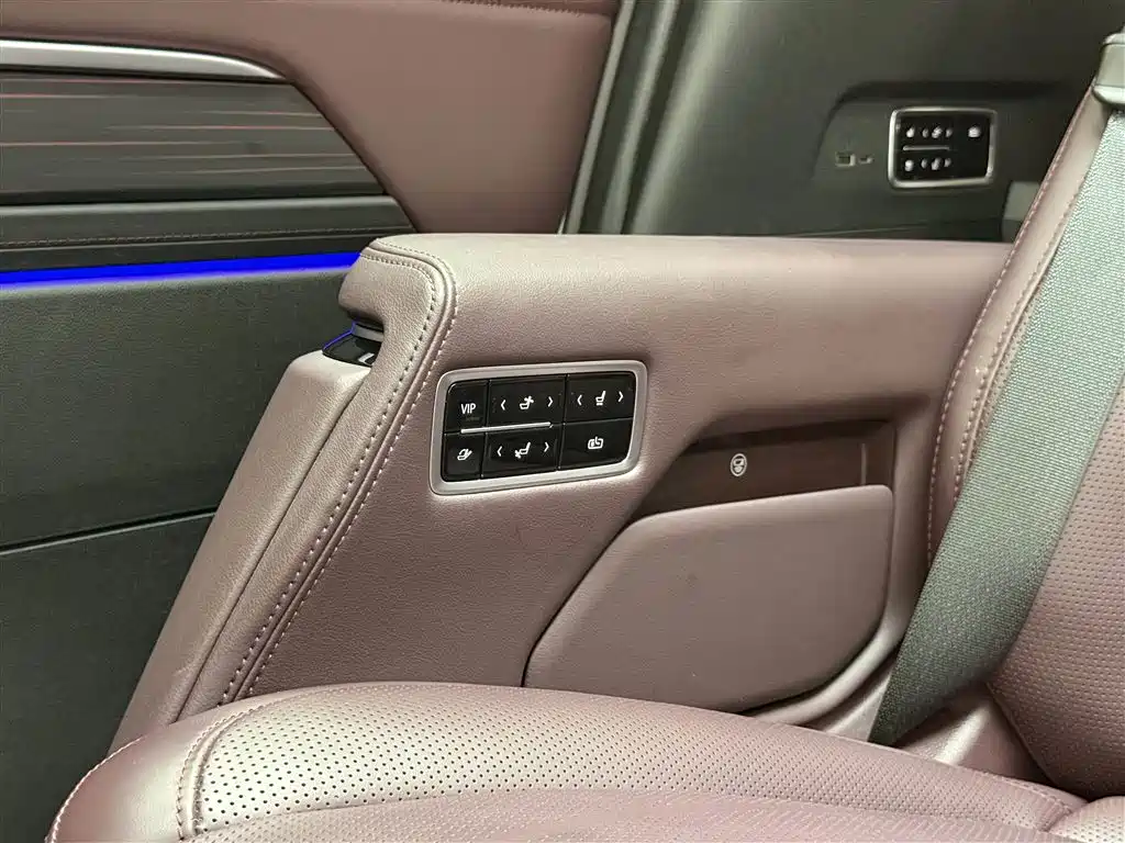 Buick Century 2023 2.0T 6-Seat World Edition фото 16