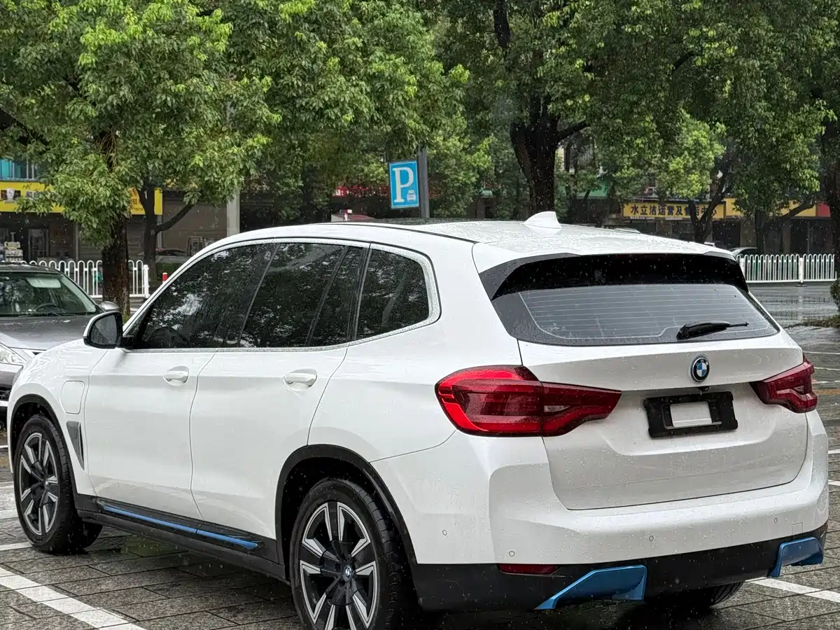 BMW iX3 2021 2021 Leading
