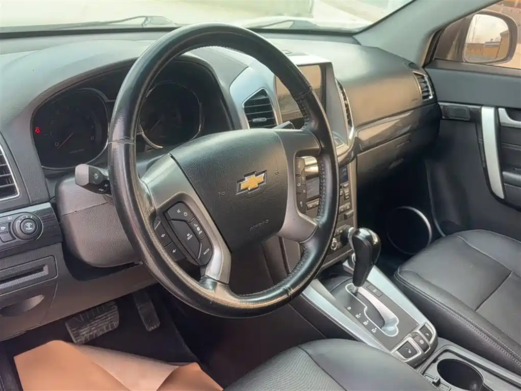 Chevrolet Captiva 2017 2.4L 4WD Flagship Edition 7-Seater фото 20