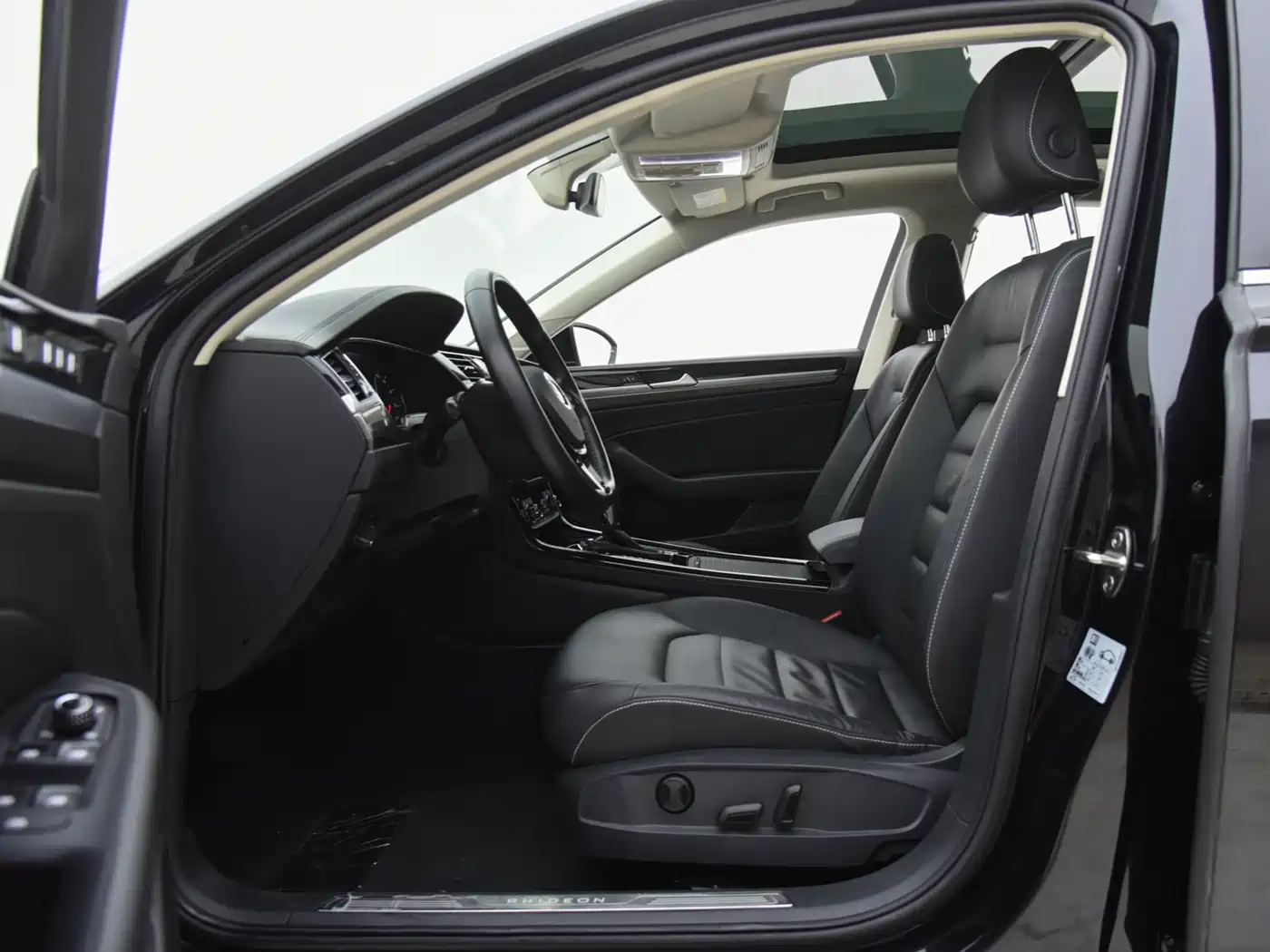 Volkswagen Phideon 2019 380TSI 2WD Business Edition China V фото 8