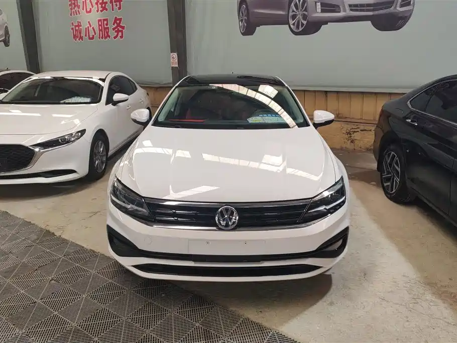 Volkswagen Lamando 2021 230TSI DSG Fashion Edition фото 2