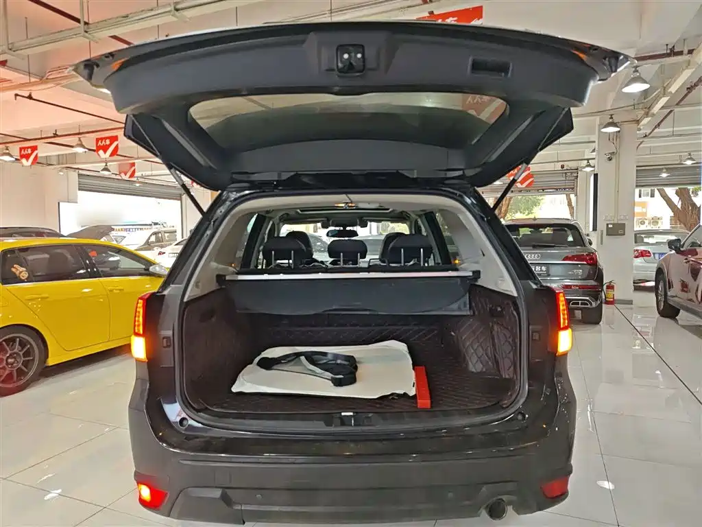 SUBARU FORESTER