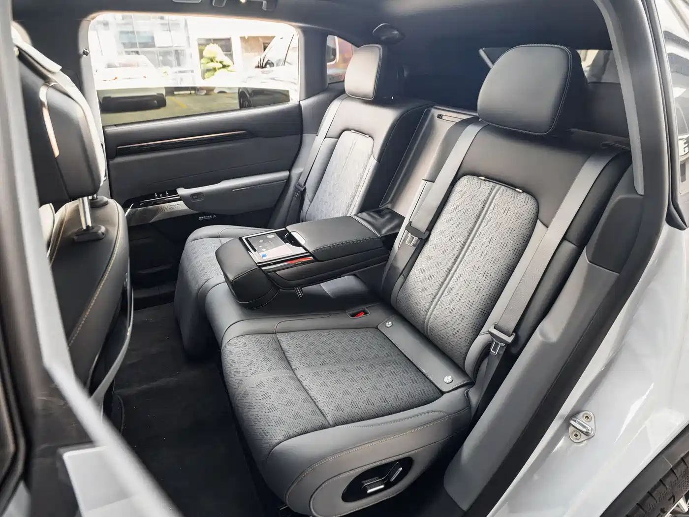 ZEEKR EXTREME KRYPTON 7X