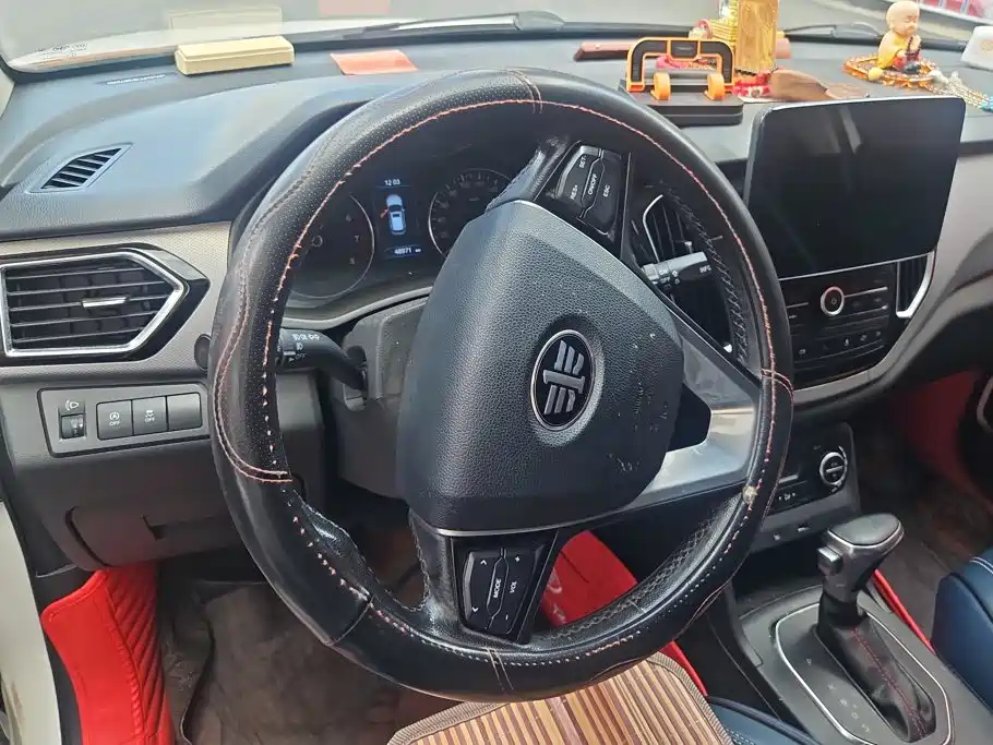 FAW Senya R7 2017 2017 Model 1.6L Automatic Smart