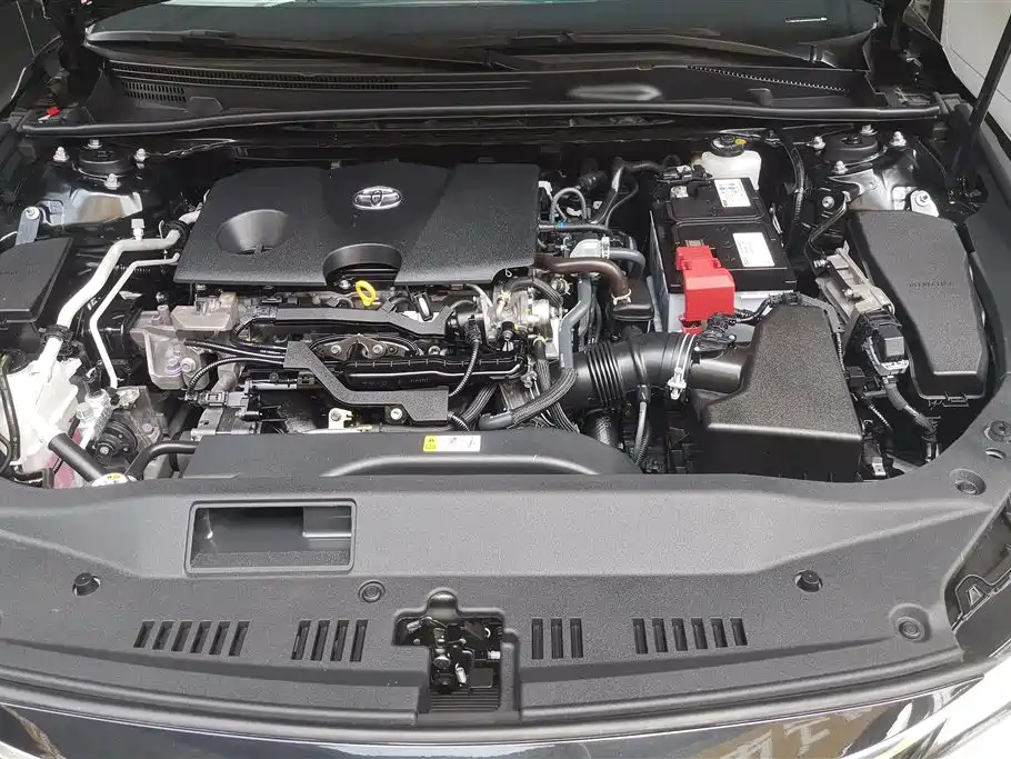 Toyota Avalon 2022 2.0L Luxury Edition фото 10