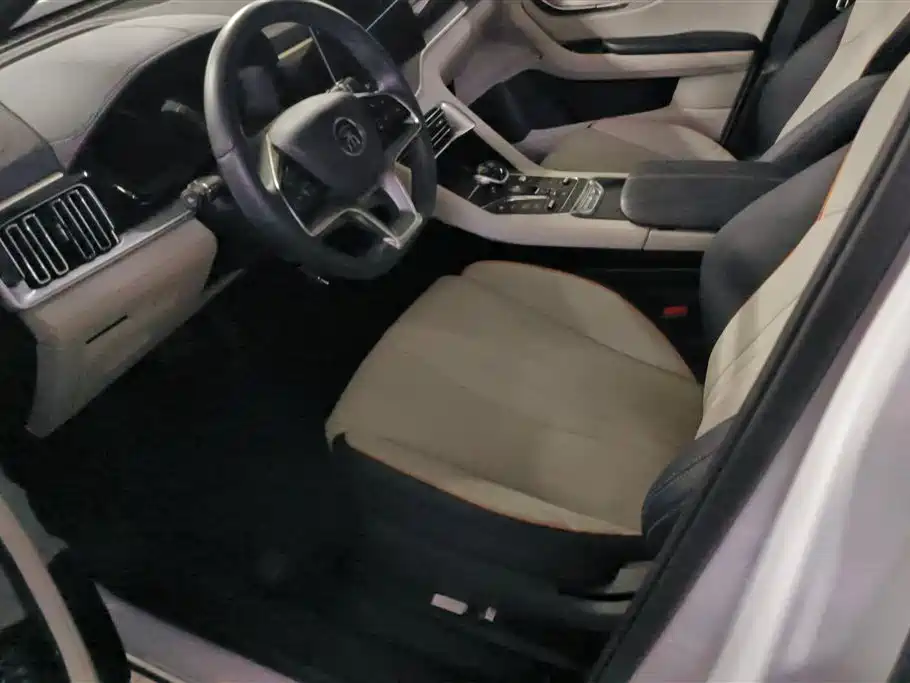 BYD Song PLUS PHEV 2021 DM-i 51KM Honor фото 9