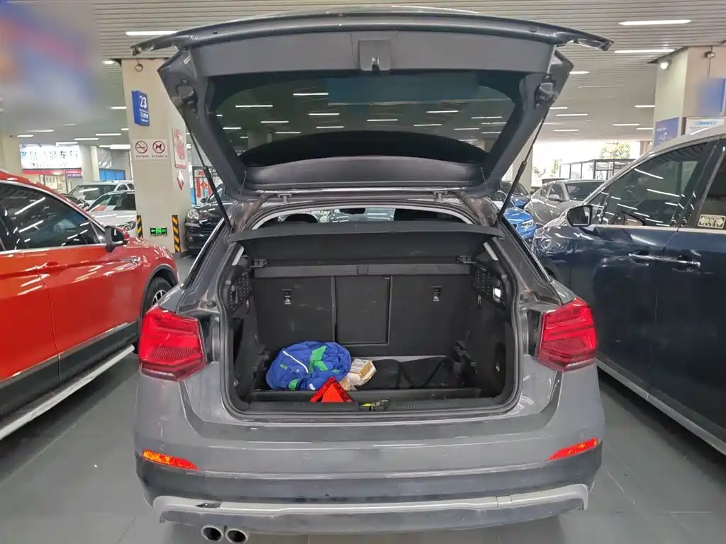 Audi Q2L 2018 35 TFSI Launch Exclusive Edition China VI фото 19
