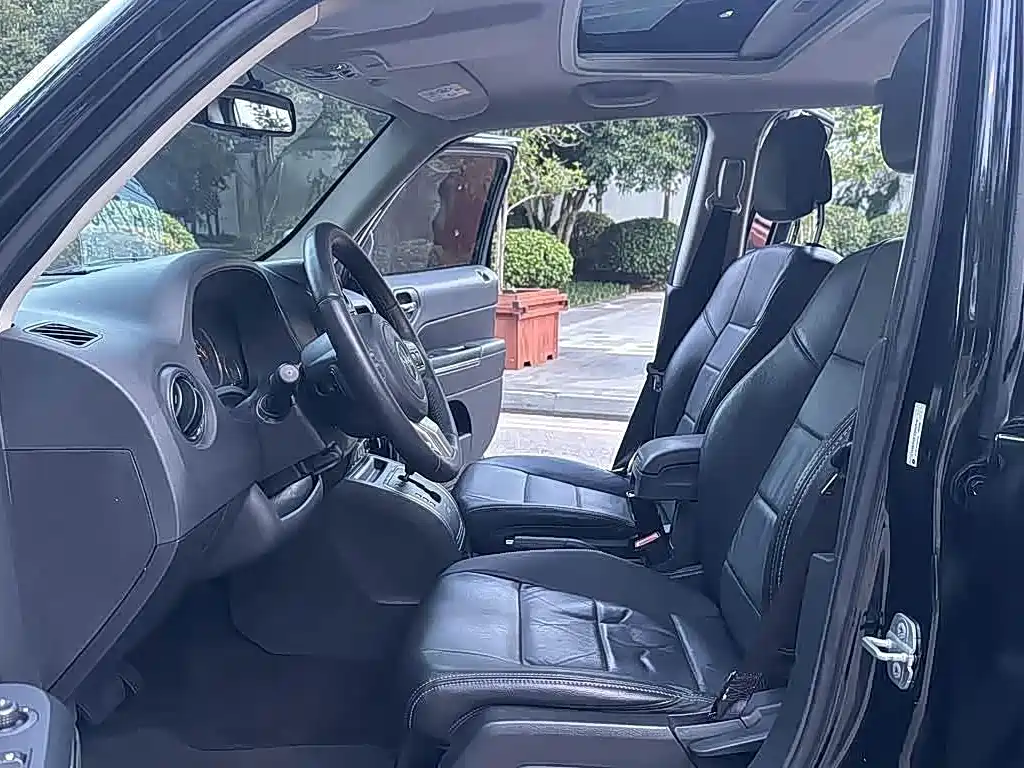 Jeep Patriot 2014 2014 2.4L Sport