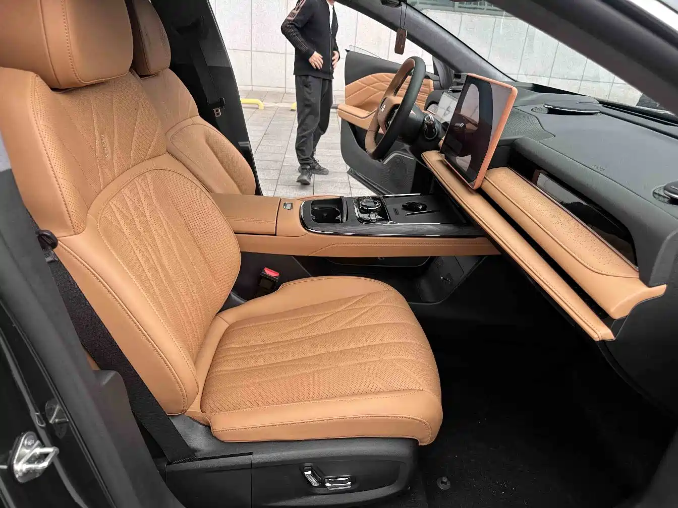 GEELY GALAXY GALAXY SPARKLE 8