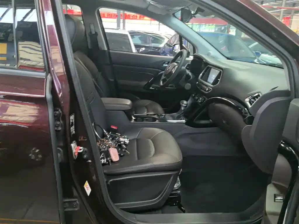GAC Trumpchi Trumpchi GS4 2017 235T Automatic 2WD Luxury Smart Connected Edition фото 25