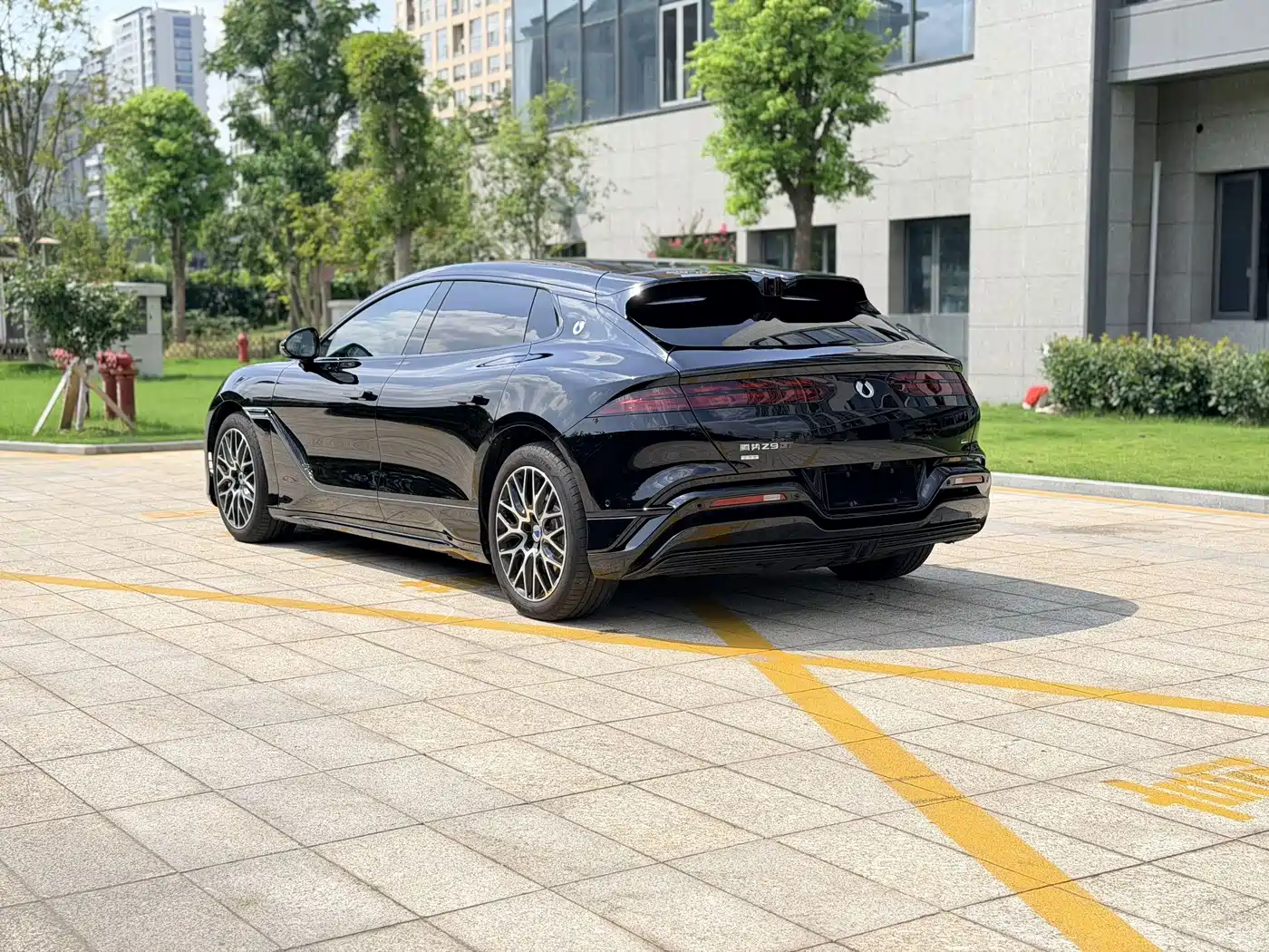 Denza Z9GT 2026 2026 Model Flash Charge Honor Edition