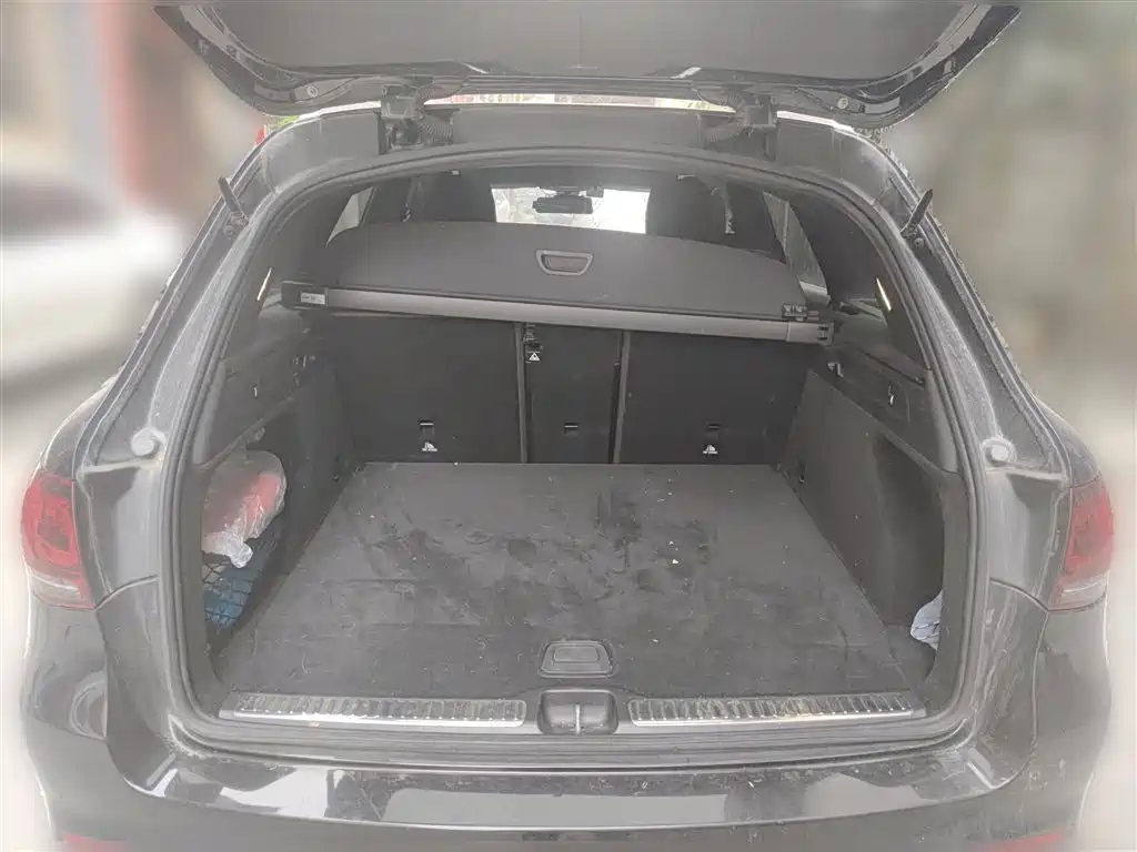 Mercedes-Benz GLC 2022 Model GLC 260 L 4MATIC Luxury Edition фото 16