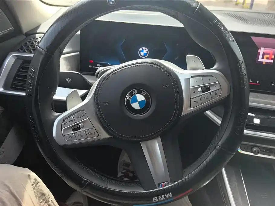 BMW X5 2023 xDrive 30Li Premium M Sport Package фото 15