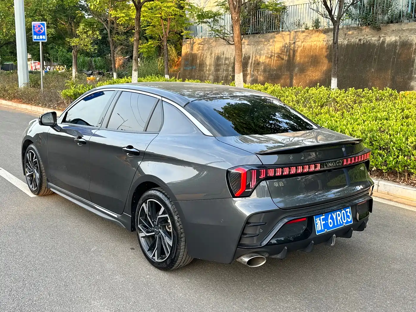 Lynk & Co 03 2023 2.0TD DCT Power Halo фото 4