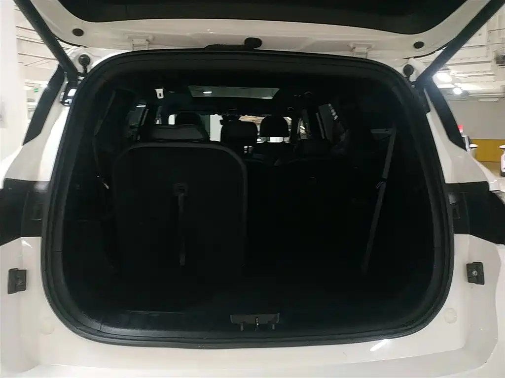 Geely Haoyue L 2023 2023 2.0T DCT Premium Model