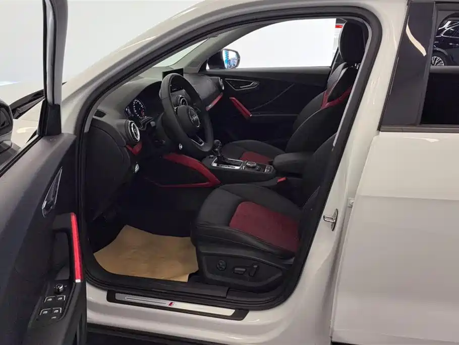 Audi Q2L 2018 35 TFSI Fashion Dynamic China VI фото 9