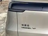 صورة 26 - Tesla Model Y L