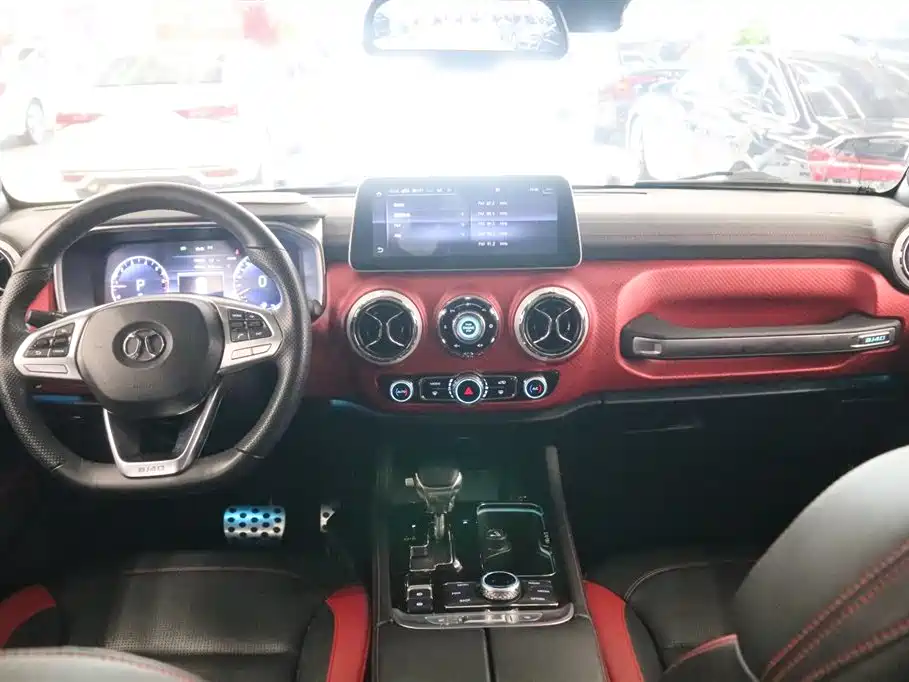 BAIC ORV Beijing Offroad BJ40 2018 PLUS 2.3T Automatic AWD Flagship China V фото 5